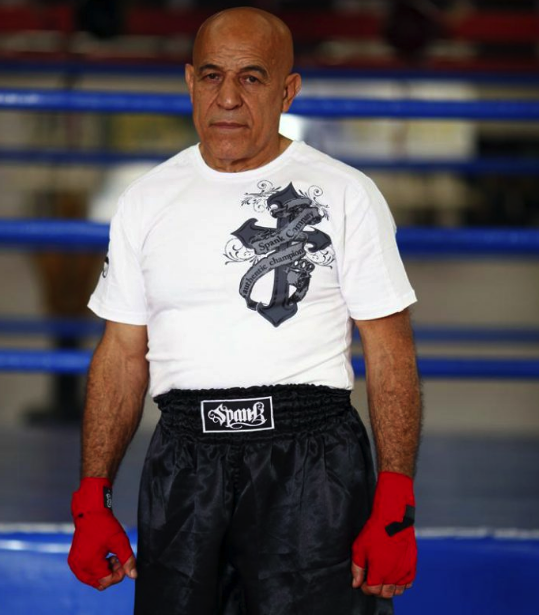 O paulista Miguel de Oliveira foi campeão mundial na categoria médios-ligeiros do Conselho Mundial de Boxe (CMB), em 1975. Seu cartel teve 56 lutas, com 50 vitórias, cinco derrotas e um empate.