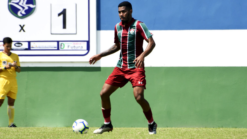 Higor (21 anos) - Chegou ao Fluminense para jogar no sub-20 e ficou no banco em algumas partidas do Carioca, mas não entrou em campo. Tem contrato até o fim deste ano.