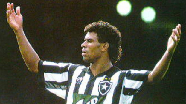 A maior goleada do Botafogo sobre o Atlético-MG, ocorreu em novembro de 1995, no Maracanã, pelo placar de 5 a 0. Gonçalves, Donizete (duas vezes) e Túlio (duas vezes) marcaram para o time que seria o campeão nacional naquele ano