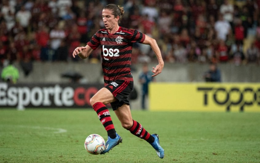 Filipe Luís (35 anos) - Lateral-esquerdo do Flamengo