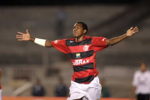 1º - Renato Abreu - 2005/2007-2010/2013 - 73 gols em 271 jogos