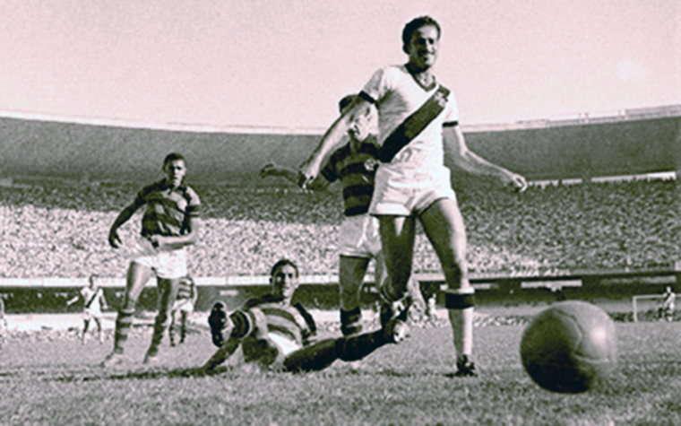 11º - Ipojucan - 28 gols - Sexto maior artilheiro da história do Vasco, Ipojucan foi um dos grandes nomes do Expresso da Vitória multicampeão nas décadas de 40 e 50.