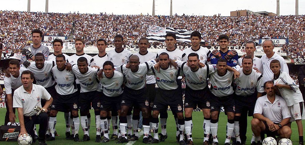 CORINTHIANS - Doni; Rogério, Fábio Luciano,  nderson e Kléber; Fabinho (Fabrício), Vampeta e Renato (Marcinho); Deivid, Guilherme (Leandro) e Gil. Técnico: Carlos Alberto Parreira.