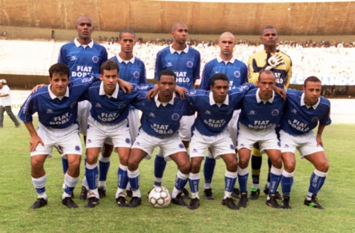 CRUZEIRO - Gomes (Jefferson); Luisão (Thiago Gosling), Cris e Marcelo Batatais; Maicon (Ruy), Augusto Recife, Paulo Miranda (Alessandro), Wendel (Viveros), Alex e Leandro; Fábio Júnior e Marcelo Ramos. Técnico: Vanderlei Luxemburgo. 