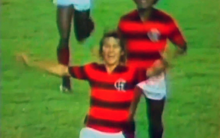 1982 - Zico - 21 gols