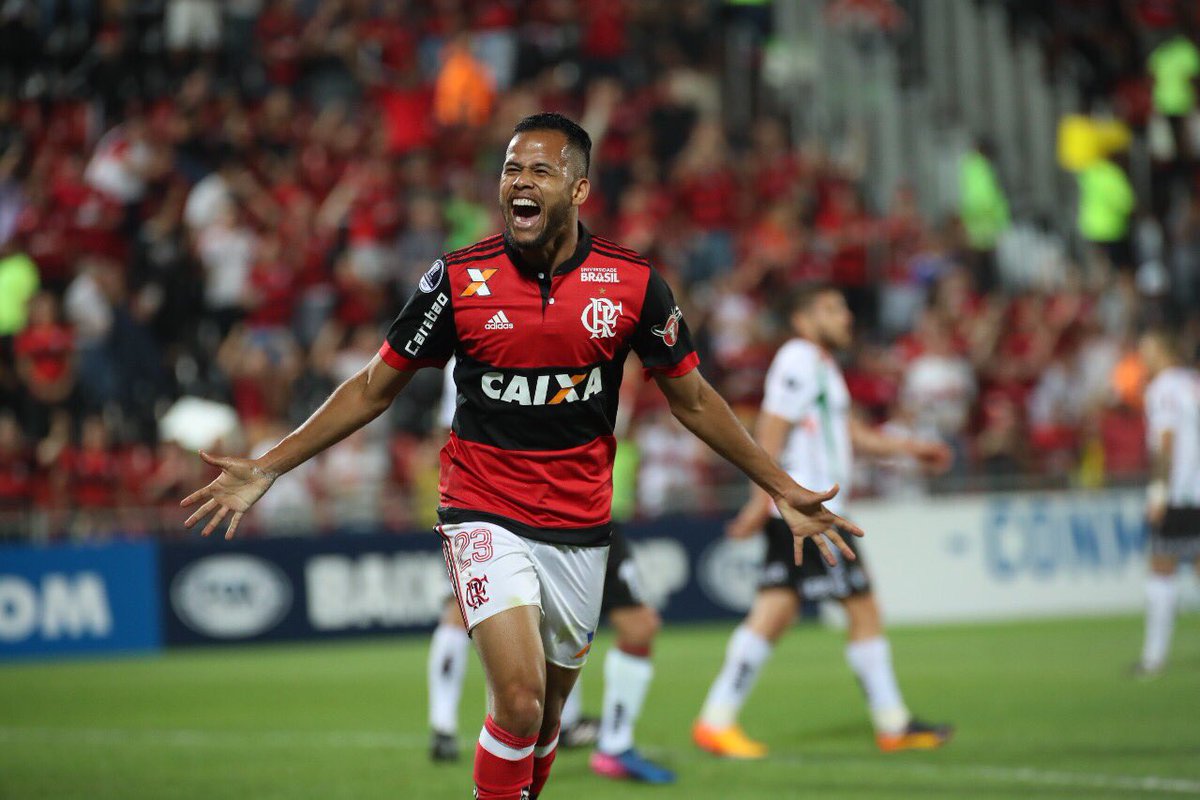 O atacante Geuvânio foi um dos destaques do Santos em 2012, tendo ido para a China quatro anos depois. Desembarcou no Flamengo em 2017 mas não encantou, assim como no Atlético-MG, onde deixou a desejar.