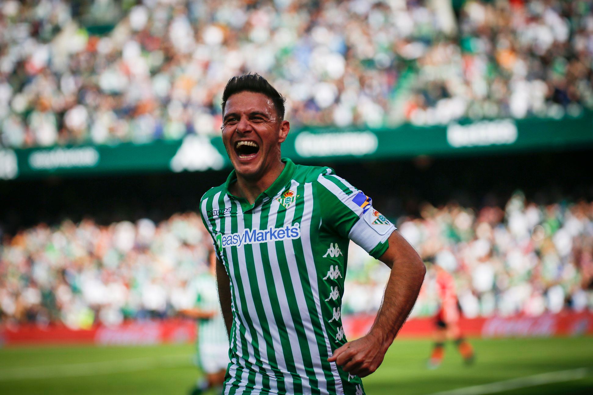 FECHADO - Grande ídolo do Real Betis, Joaquín Sánchez anunciou sua aposentadoria do futebol. O capitão defendeu as cores do clube por 14 temporadas