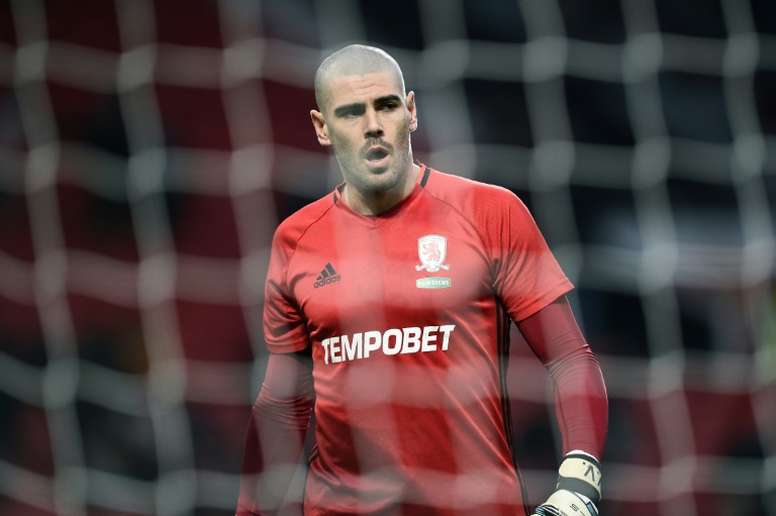 Victor Valdés, ex-Barcelona, se aposentou no Middlesbrough, da Inglaterra.