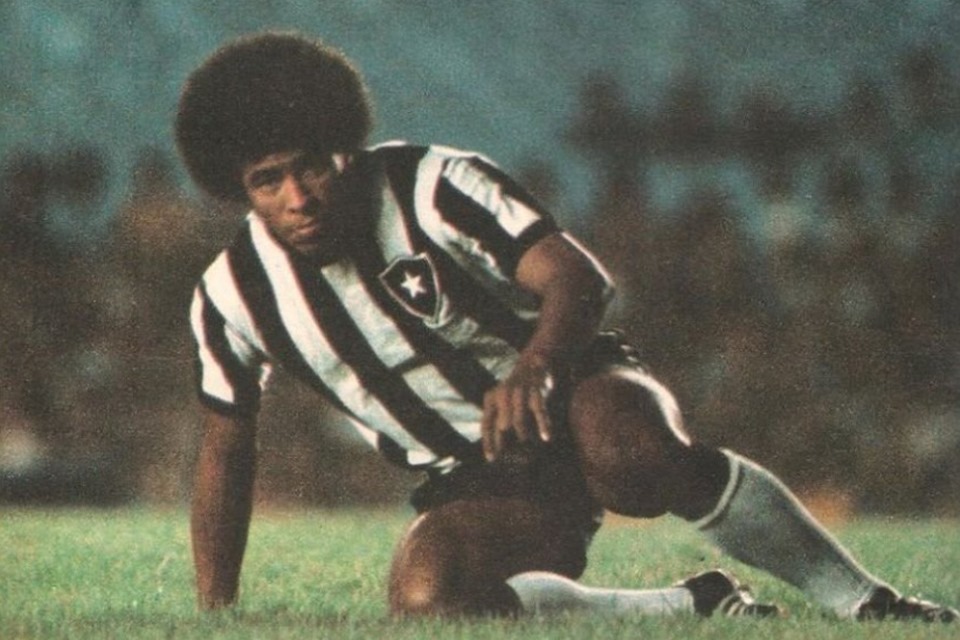 Jairzinho "Furacão" marcou 21 gols em 36 jogos. Foi campeão pelo Cruzeiro em 1976.