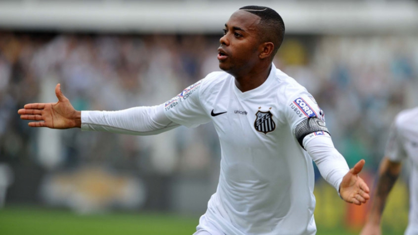 SANTOS - Robinho, atualmente no İstanbul Başakşehir