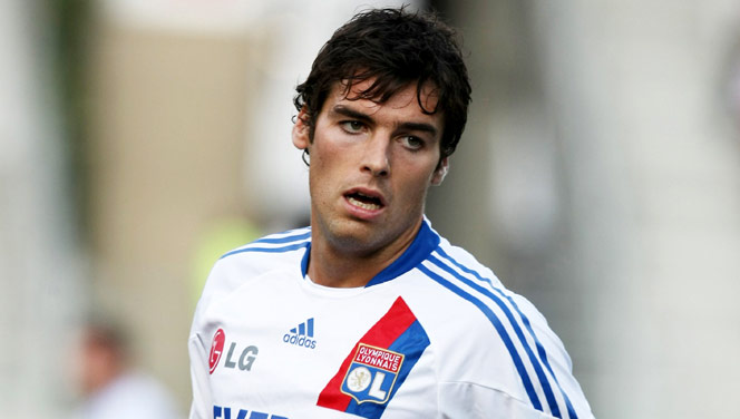 Yoann Gourcuff - Foi tratado como o "novo Zidane", mas ficou longe de alcançar o nível do astro francês. Sofreu com lesões e não conseguiu se firmar. Jogou por Rennes, Bordeaux, Lyon e Dijon, além do Milan.