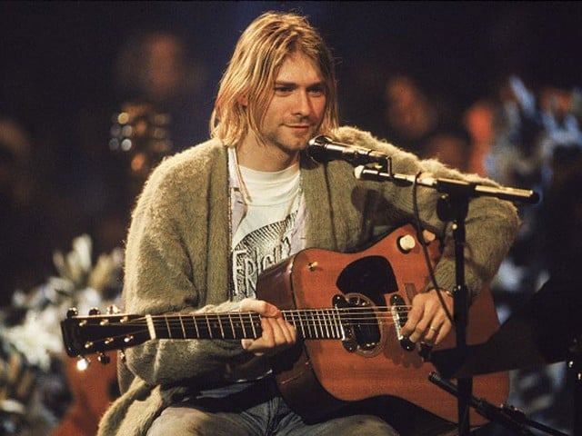 O rock ficou em silêncio. Vocalista do Nirvana e intérprete de músicas como "Smells Like Teen Spirit" e "Come As You Are", Kurt Cobain se suicidou aos 27 anos.