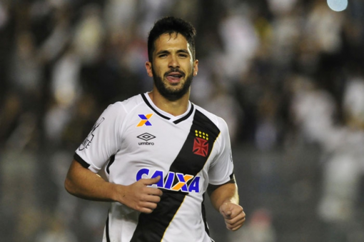 Luan, zagueiro. Antes de ser campeão brasileiro pelo Palmeiras, participou de 169 jogos pelo Vasco. Marcou 12 gols e criou grande identificação com a torcida.