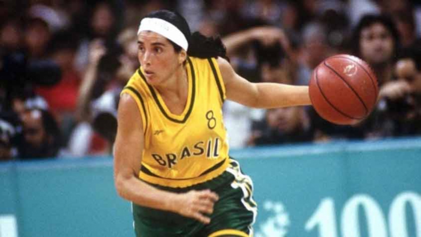 Magic Paula - Ao lado de Hortência, marcou seu nome da história do basquete feminino brasileiro ao conquistar a medalha de prata nos Jogos Olímpicos de Atlanta, em 1996. Contudo, jamais conquistou o ouro olímpico na carreira.