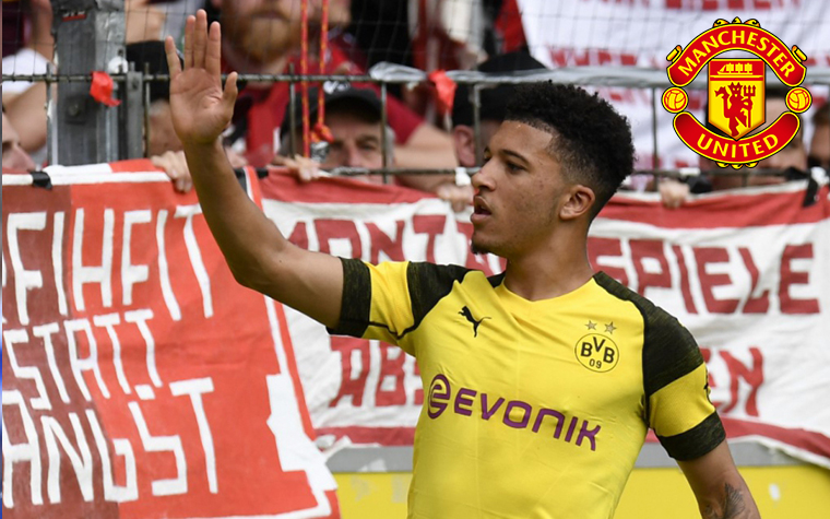 FECHADO - Manchester United e Jadon Sancho chegaram em acordos a respeito dos termos de contrato, segundo o “Bild”. Os Red Devils irão assinar o vínculo com o atacante inglês por cinco temporadas e o jovem deve receber um salário de 340 mil libras (R$ 2,3 milhões) por semana. Falta finalizar a operação com o Borussia Dortmund.