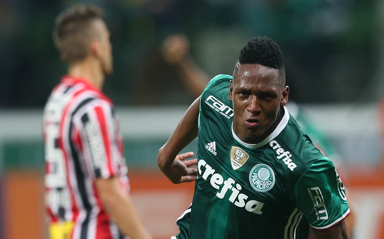 6) Yerry Mina - Colômbia - jogou no Palmeiras entre 2016 e 2017 - marcou 9 gols