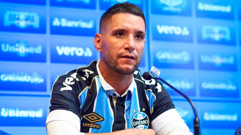 19º - Thiago Neves - 54 gols - Ex-Paraná, Fluminense, Flamengo e Cruzeiro, Thiago Neves atualmente defende a camisa do Grêmio.