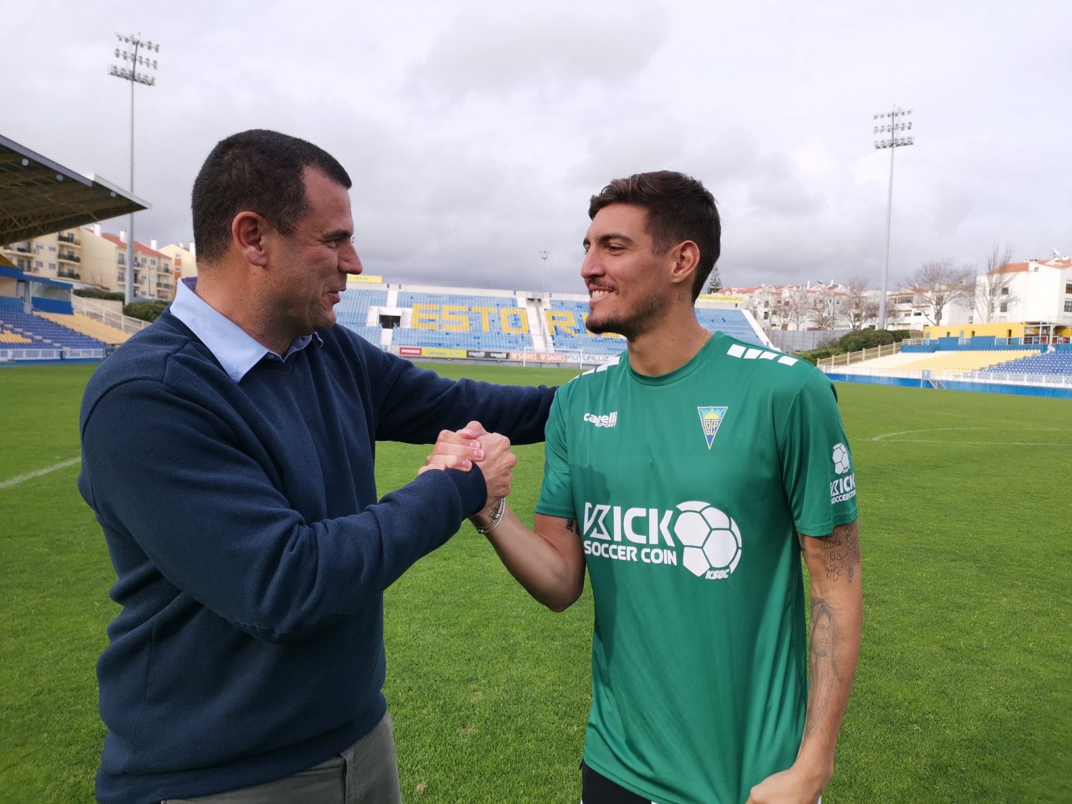 Thiago - Emprestado ao América-MG e Estoril Praia-POR.