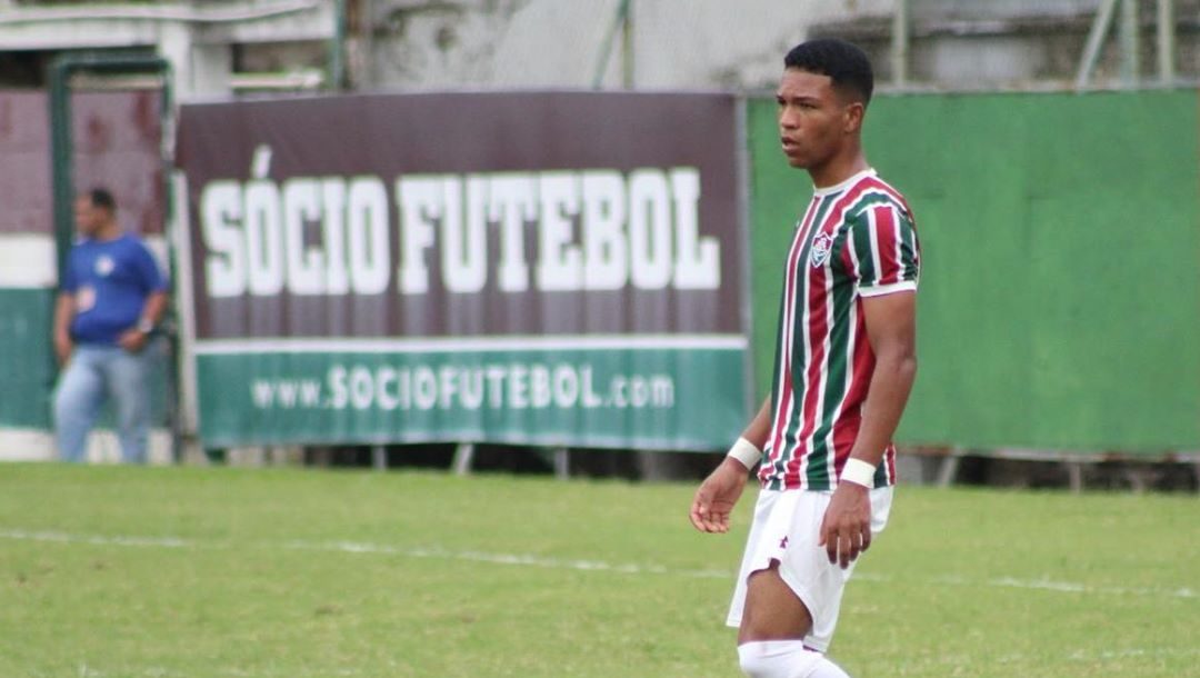 Wallace (19 anos) - Atuou em quatro jogos pelo sub-20 neste ano e foi relacionado para duas partidas do profissional, mas não entrou em campo. O contrato é até dezembro de 2023.