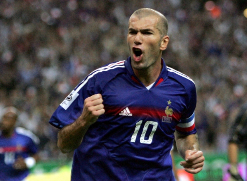 25) Zinedine Zidane (França) - Futebol