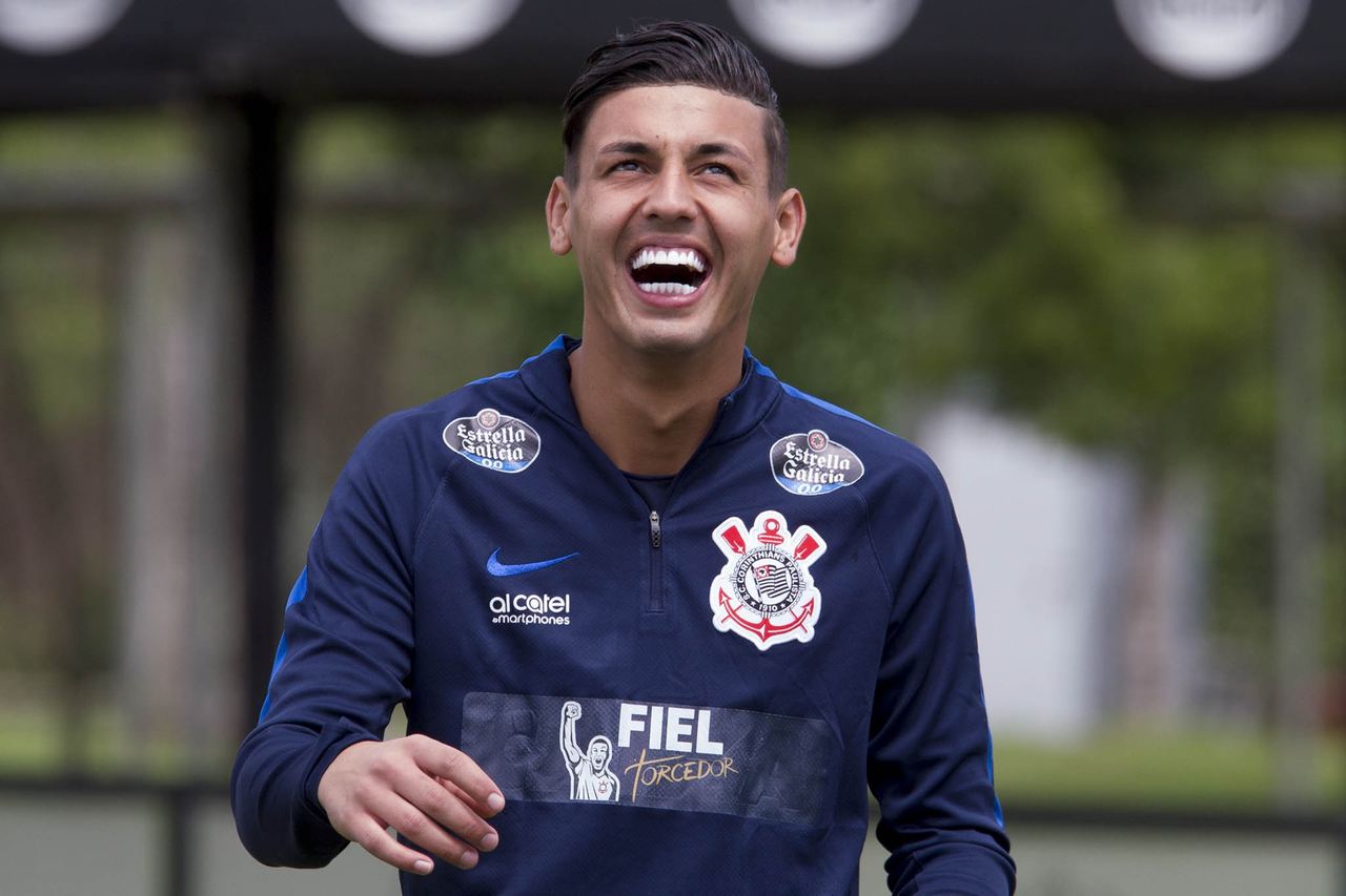 Revelado por Tite em 2015, o volante Marciel está emprestado ao Juventude até dezembro de 2020, mesmo período que termina seu acordo com o Corinthians.
