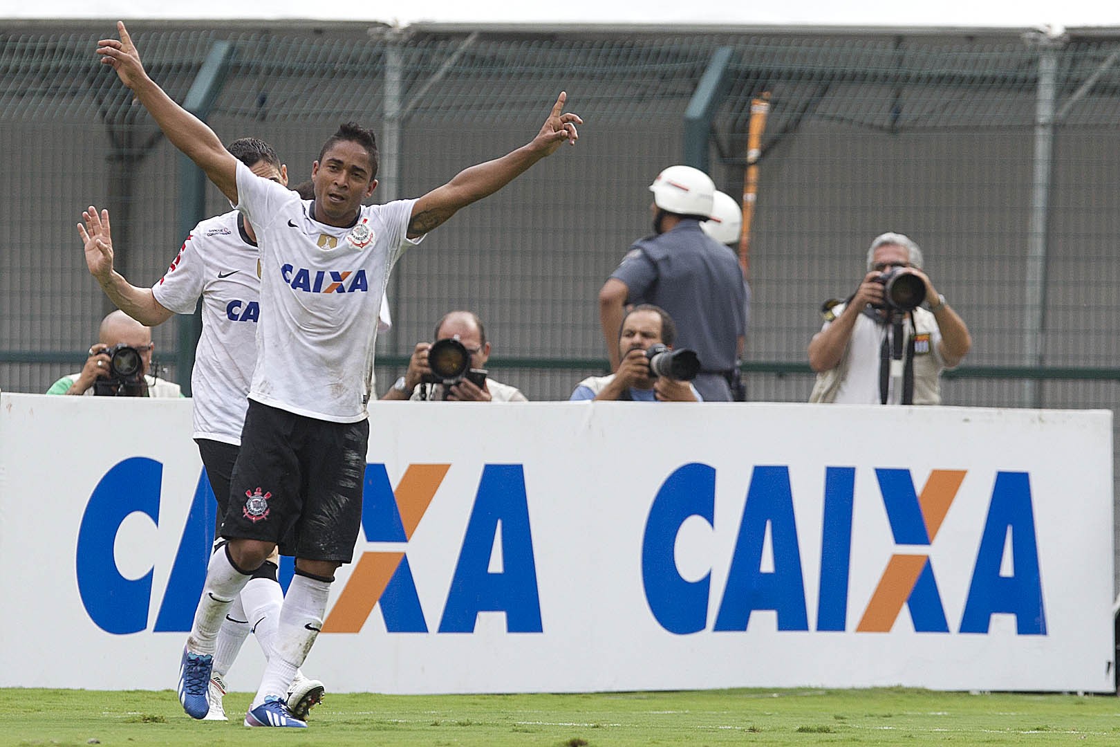 Também com 21 assistências, Jorge Henrique fecha o top 15. O atacante atuou no Corinthians entre 2009 e 2013.