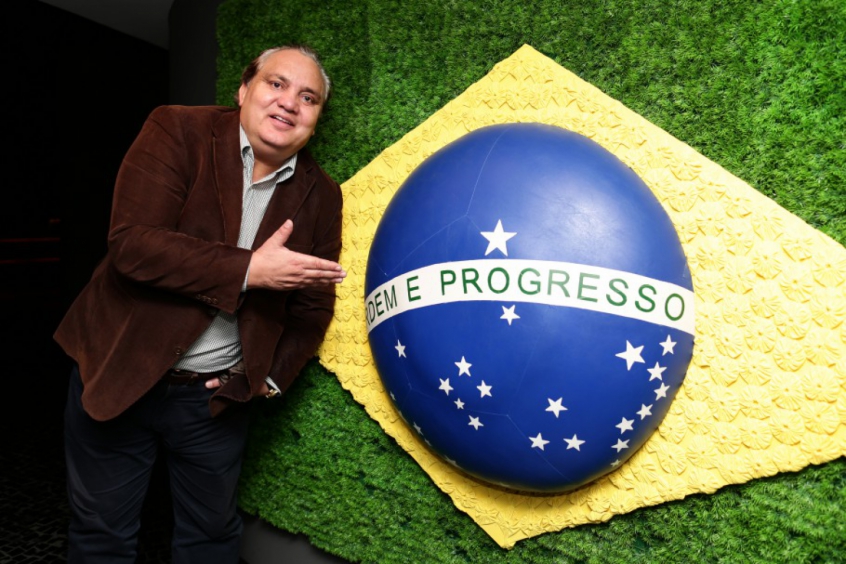 Branco - O ex-lateral-esquerdo foi coordenador de futebol do Fluminense entre 2007 e 2008. O campeão da Copa de 1994 atualmente trabalha na CBF como coordenador de base da Seleção Brasileira.