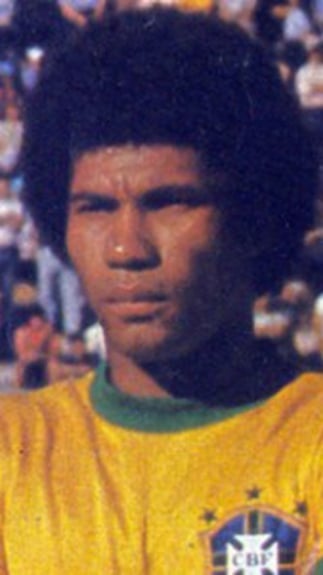 EDEVALDO (LD, Internacional) - O "Cavalo", um dos convocados da lateral direita por Telê Santana, atualmente é auxiliar técnico do Fluminense 