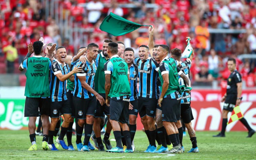 Em seguida vem o GRÊMIO. O elenco do Tricolor gaúcho está avaliado em torno de R$ 603 milhões.