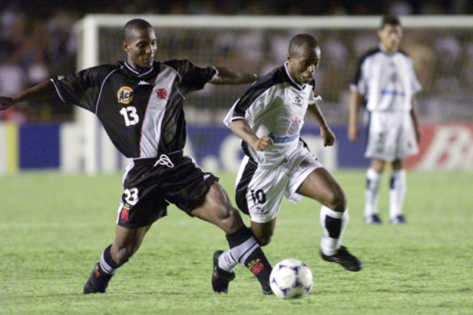 Vasco - 1998 (perdeu para o Real Madrid na final) e 2000 (perdeu para o Corinthians na final)