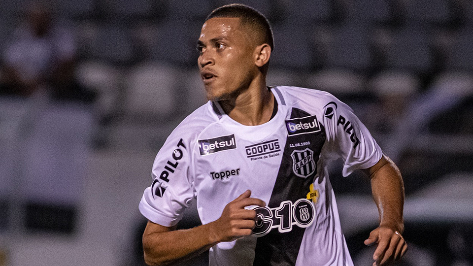 JOÃO PAULO - A Ponte Preta surpreendeu na reta final do Paulistão e chegou às semifinais após eliminar o Santos. Não à toa, o meia João Paulo conquistou espaço na seleção do campeonato com boas atuações pela Macaca.