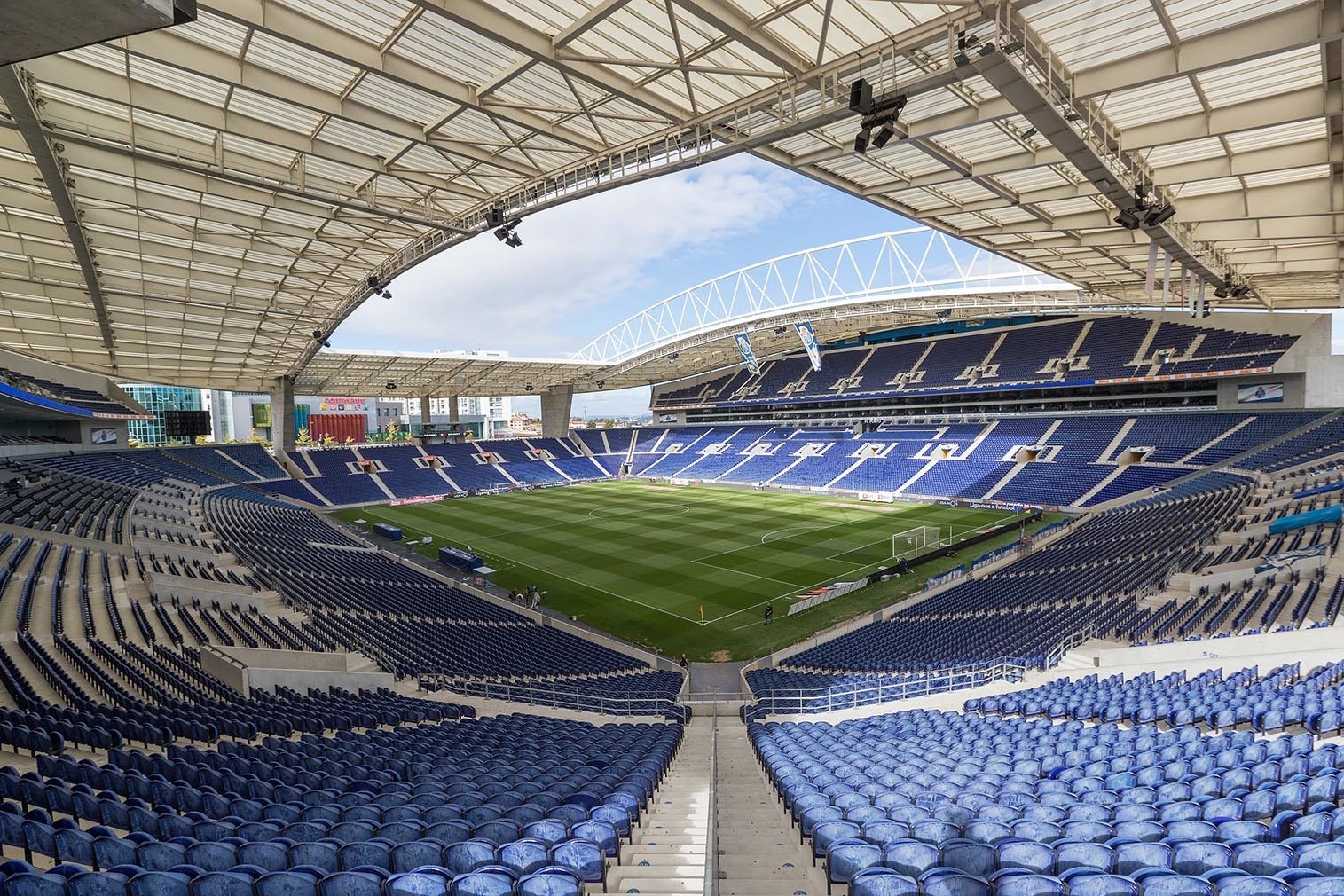 Estádio do Dragão - Portugal (imagem não disponível)