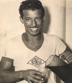 Zizinho - Eleito o melhor jogador da Copa de 50, o craque defendeu as cores do alvirrubro de 1950 a 1957 e voltou a atuar no clube como jogador e técnico ao mesmo tempo em 1961. Considerado como o maior ídolo do clube, foi campeão do Torneio inicio do Rio-São Paulo em 51.