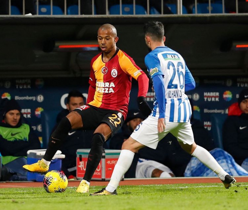 ESQUENTOU - Diretor do Atlético-MG, Alexandre Mattos confirmou que o Galo procurou o lateral Mariano, que deixou o Galatasaray, da Turquia esta semana. O jogador é um pedido do técnico Jorge Sampaoli.