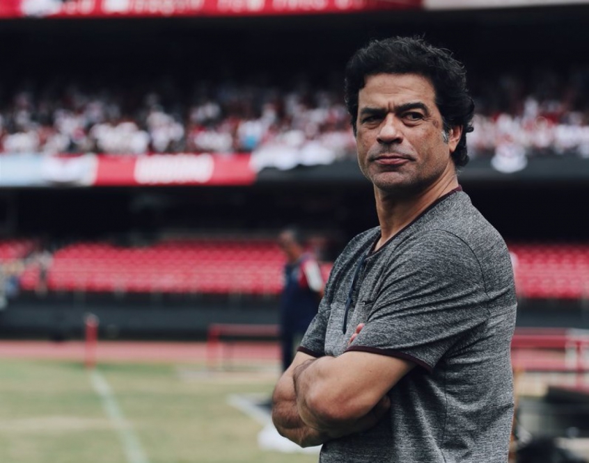 Raí - Ex-jogador do São Paulo e ídolo do clube, atualmente ocupa o cargo de executivo de futebol do Tricolor, onde está desde 2017, assumindo as funções administrativas do clube.