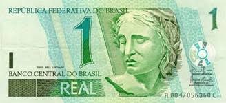 Em primeiro de julho, o real começou a circular no país, com a missão de combater a inflação desenfreada do país. Além das notas de 1, 5, 10, 50 e 100 reais, os centavos voltaram a ganhar espaço. 