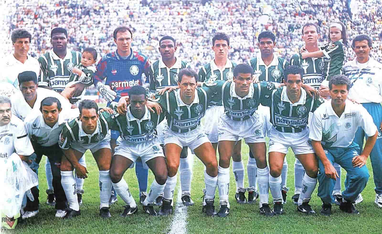 Além do Paulistão, o Palmeiras também levou o caneco do Brasileiro de 94. Mais uma vez, venceu o Corinthians na final, ao aplicar os placares de 3 a 1 e 1 a 1.