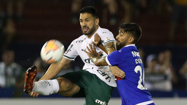 O zagueiro Luan saiu do banco para entrar em duas partidas.