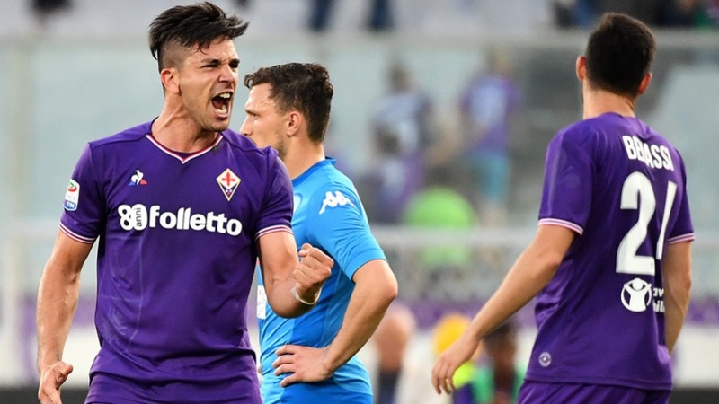 ESQUENTOU - De acordo com a Sky Sports Italia, o West Ham deseja contratar Giovanni Simeone, filho de Diego Simeone.