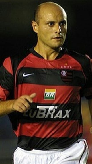 Leandro Ávila ganhou a Mercosul e foi tri carioca pelo Flamengo entre 1999 e 2001, mas sua passagem pelo Palmeiras foi discreta.