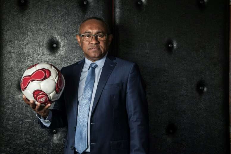 36 - Ahmad Ahmad (presidente da Confederação Africana de Futebol)