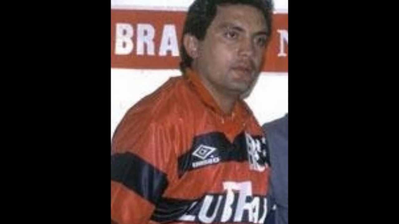 Um dos reforços do Flamengo no ano do centenário, BRANCO agora trabalha na CBF, coordenando as Seleções de base. Ele foi coordenador técnico do Fluminense e gerente de futebol do Figueirense após pendurar as chuteiras.