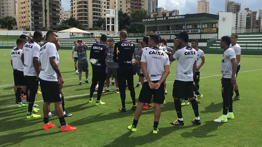 Ceará - O Vozão segue na elite do futebol brasileiro, mas ao longo de sua história já foi rebaixado duas vezes: 1993 e 2011.