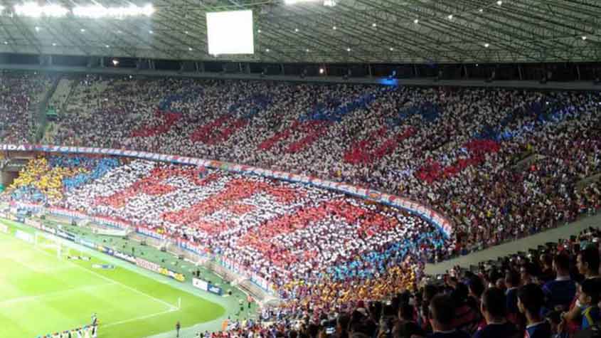 FORTALEZA - Em 2018, o Fortaleza teve um centenário marcante. O acesso à Série A do Campeonato Brasileiro e o posterior título da Série B (o primeiro de porte nacional da história do clube) garantiram êxtase para uma nação que viveu uma década sofrida após oito anos de calvário na Série C. Meses depois, a conquista do Campeonato Cearense sobre o maior rival Ceará, de forma inconteste, garantiu também a hegemonia estadual num ano tão importante. Mas o Leão foi além e dominou o Nordeste, vencendo de forma inédita a Copa do Nordeste e garantindo a "tríplice coroa".