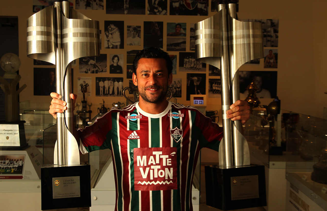 Fred - Aos 36 anos, o atacante foi confirmado como novo reforço do Fluminense neste domingo. O ídolo tricolor ficou no clube de 2009 a 2016, quando vivia clima ruim e acabou indo para o Atlético-MG.