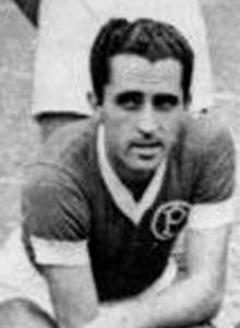 10 – Abrindo a nossa lista, o argentino González soma 46 vitórias em sua passagem pelo clube, que durou de 1943 a 1946.
