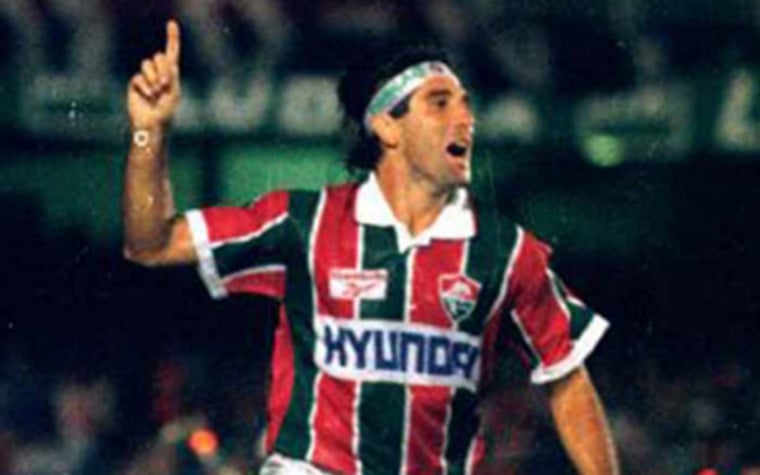 O Fluminense não sabia o que era comemorar um título carioca desde 1985. Para sair da fila, depositou suas fichas em Renato Gaúcho, que vinha em baixa após uma passagem mal-sucedida pelo Atlético-MG (na qual não decolou na "SeleGalo" que tinha astros como Gaúcho, Luiz Carlos Winck e Neto).