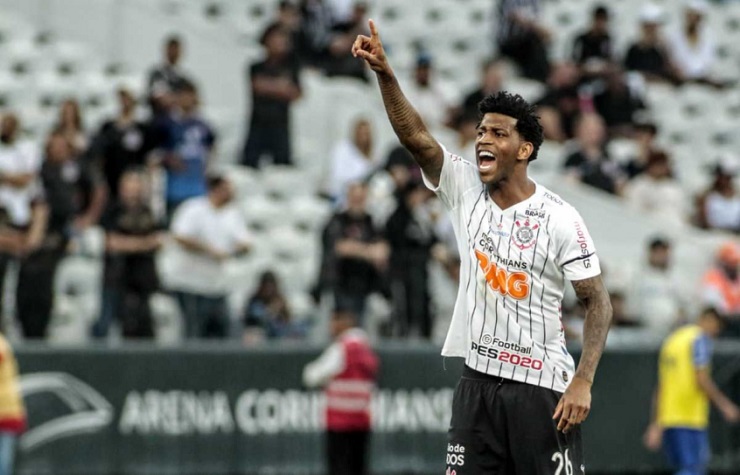 10º - Gil - 10 gols em 228 jogos - 2013/2015 - 2019/2020