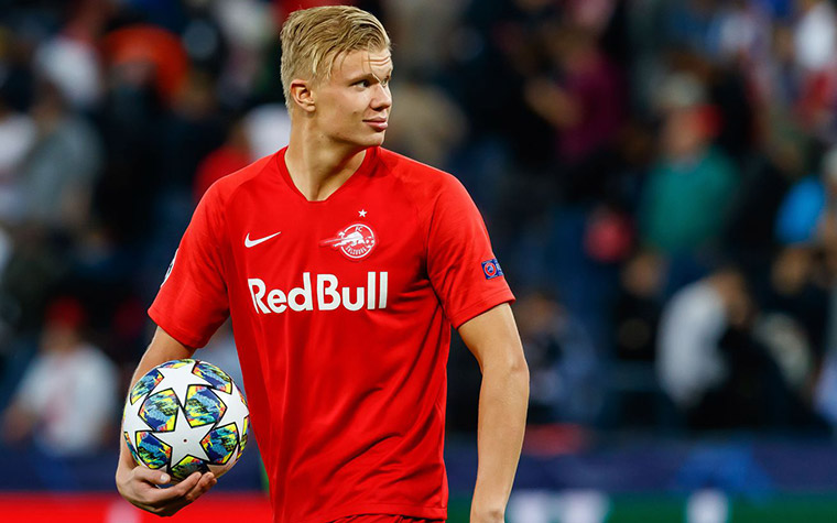 Pela Copa da Áustria, Haaland marcou 4 gols.