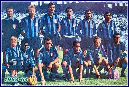 Inter de Milão - A equipe italiana conquistou a Champions League na temporada 1963/64 de maneira invicta. Ao longo da campanha foram 7 vitórias e 2 empates.
